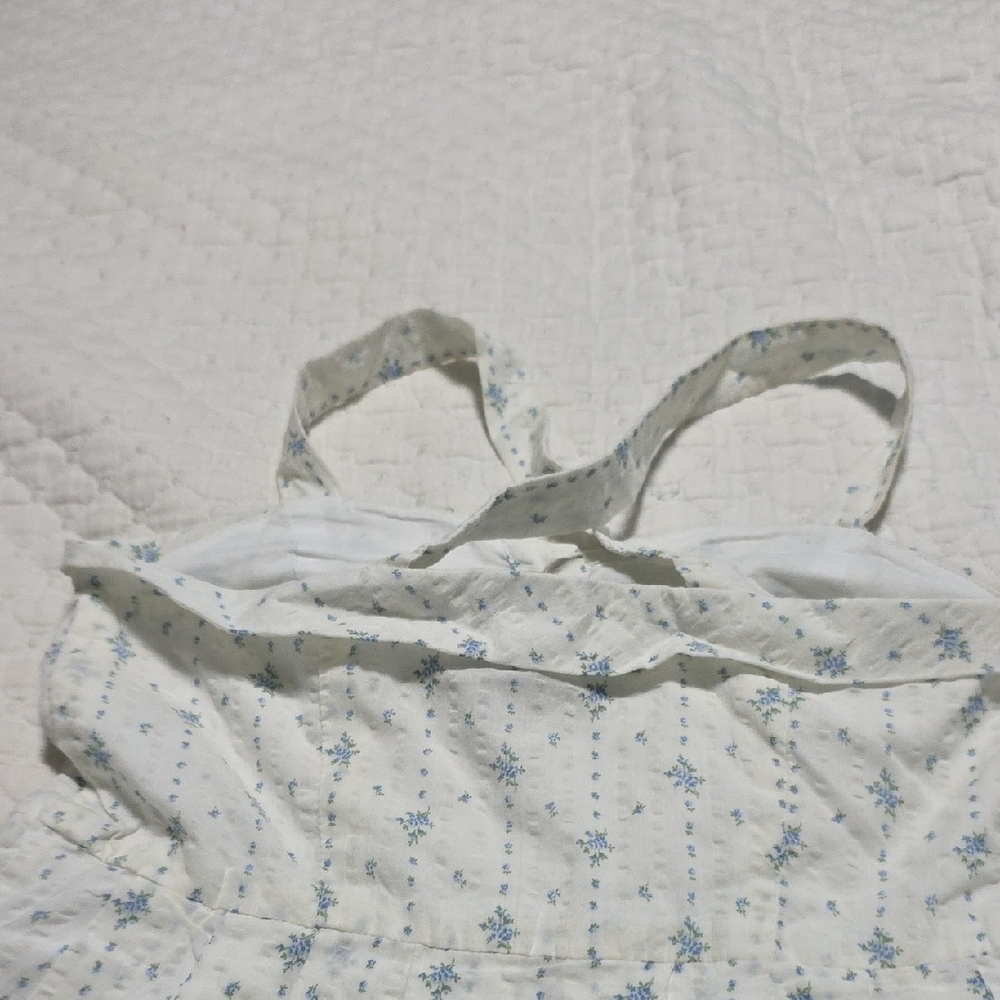 Ralph Lauren White and Blue Floral Dress - Picture 5 of 9
